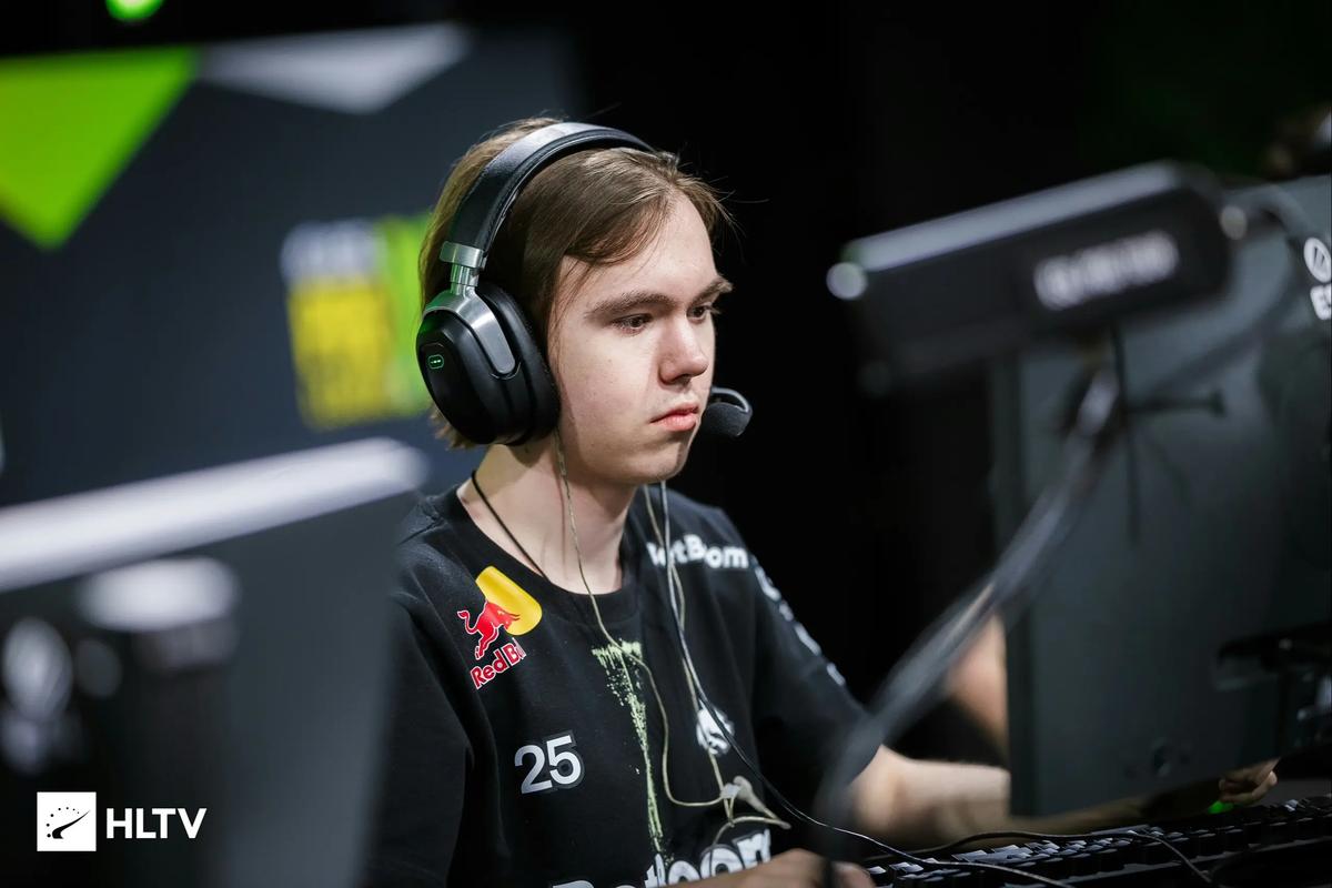 DOTA2 TI战况：PSG.LGD不敌Secret跌入败者组